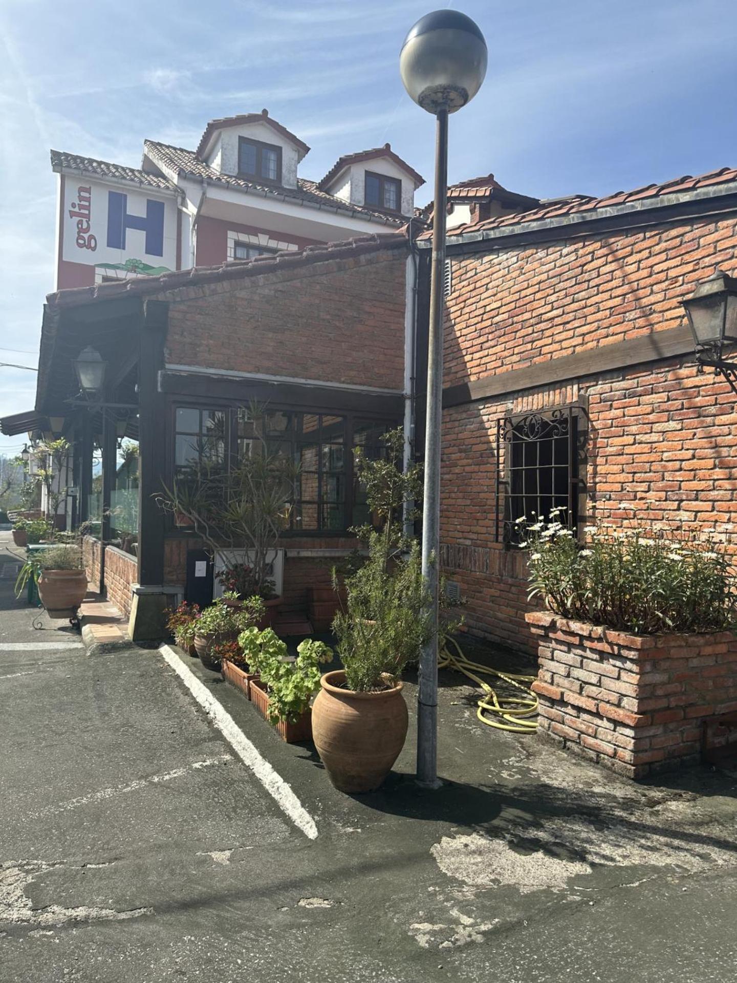 Hosteria Gelin De Gajano ภายนอก รูปภาพ